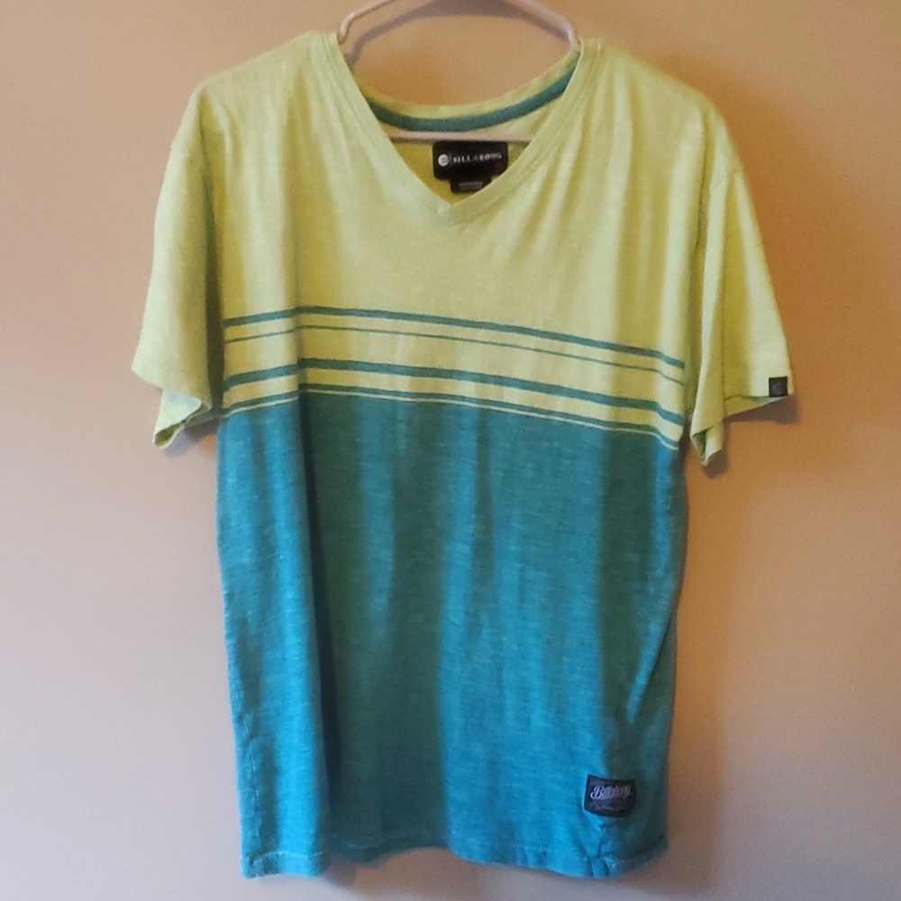 Billabong V neck